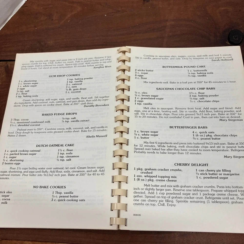 What's Cookin' At Cole RV School 1995-96 Cookbook Music Boosters Spiral Bound